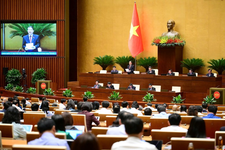 Phó Chủ tịch Quốc hội Nguyễn Đức Hải phát biểu điều hành phiên thảo luận